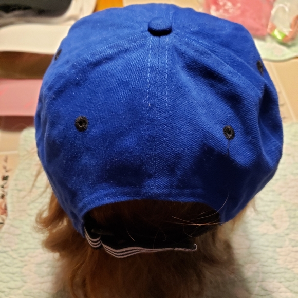 ADIDAS HAT - Picture 11 of 14